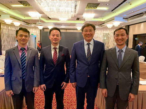 王文濤省長(zhǎng)與 SAP 一行合影